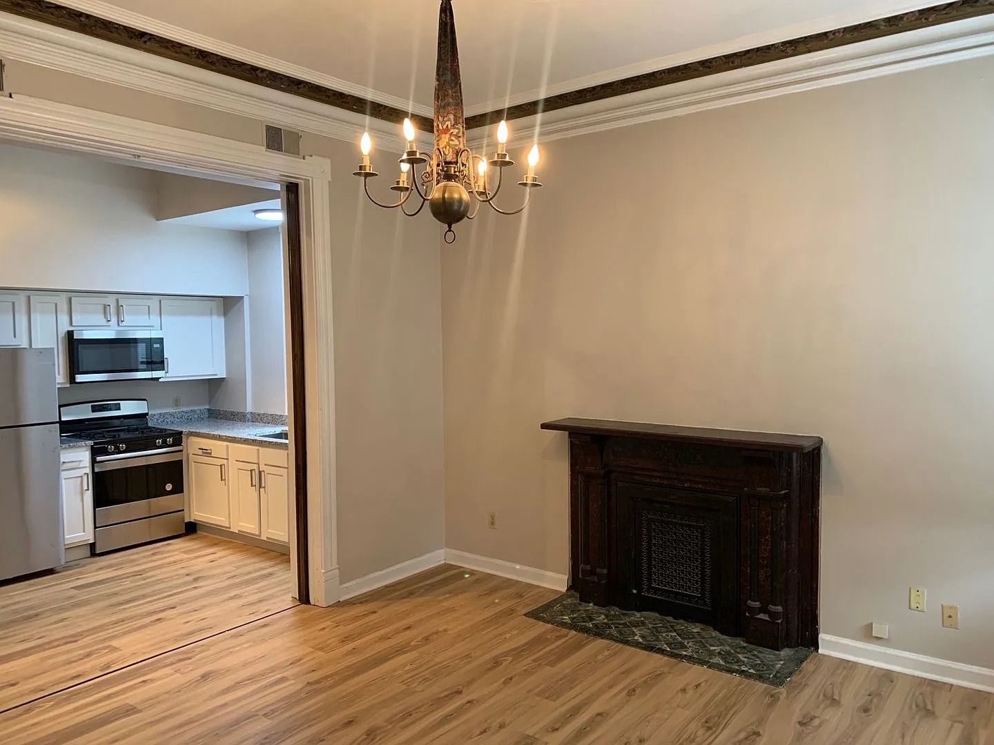 SAINT LOUIS Apartment: 2224 S. 9TH ST