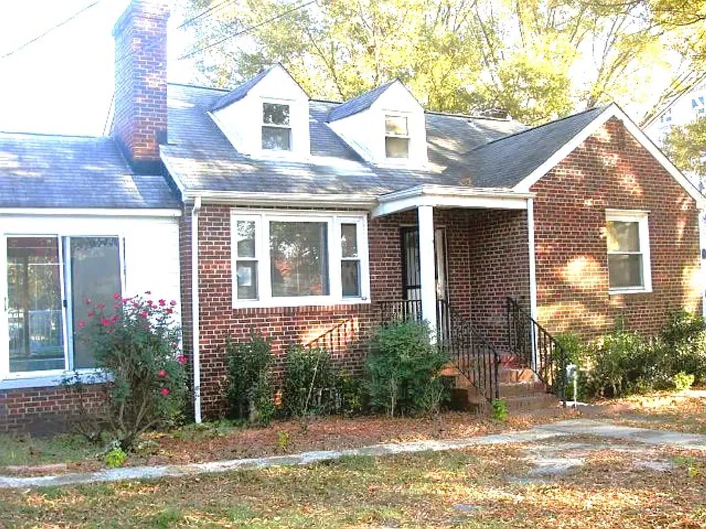 Richmond House: 4207 Columbus Drive