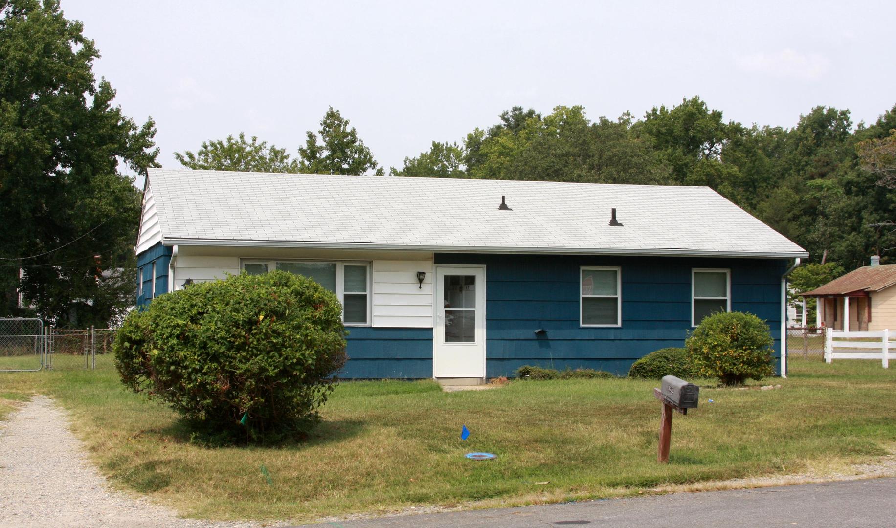 Richmond House: 3712 Ammons Avenue