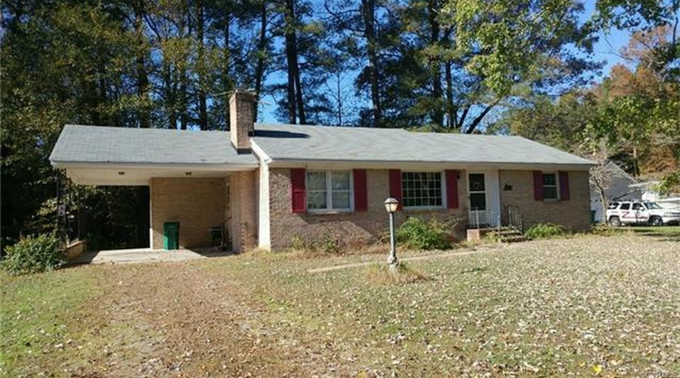 Waverly House: 318 Jasper Lane