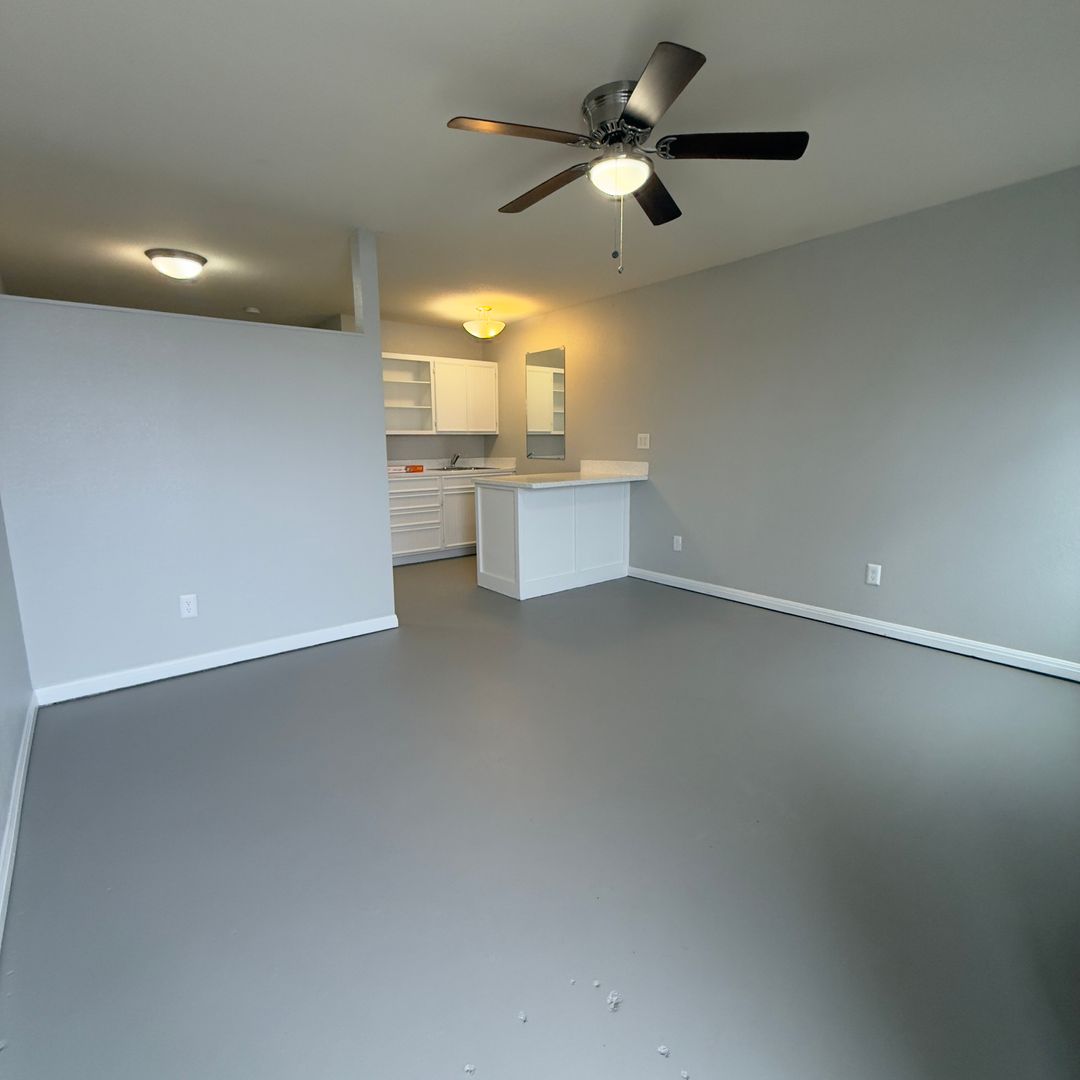 Waco Apartment: 105 N Lacy Drive