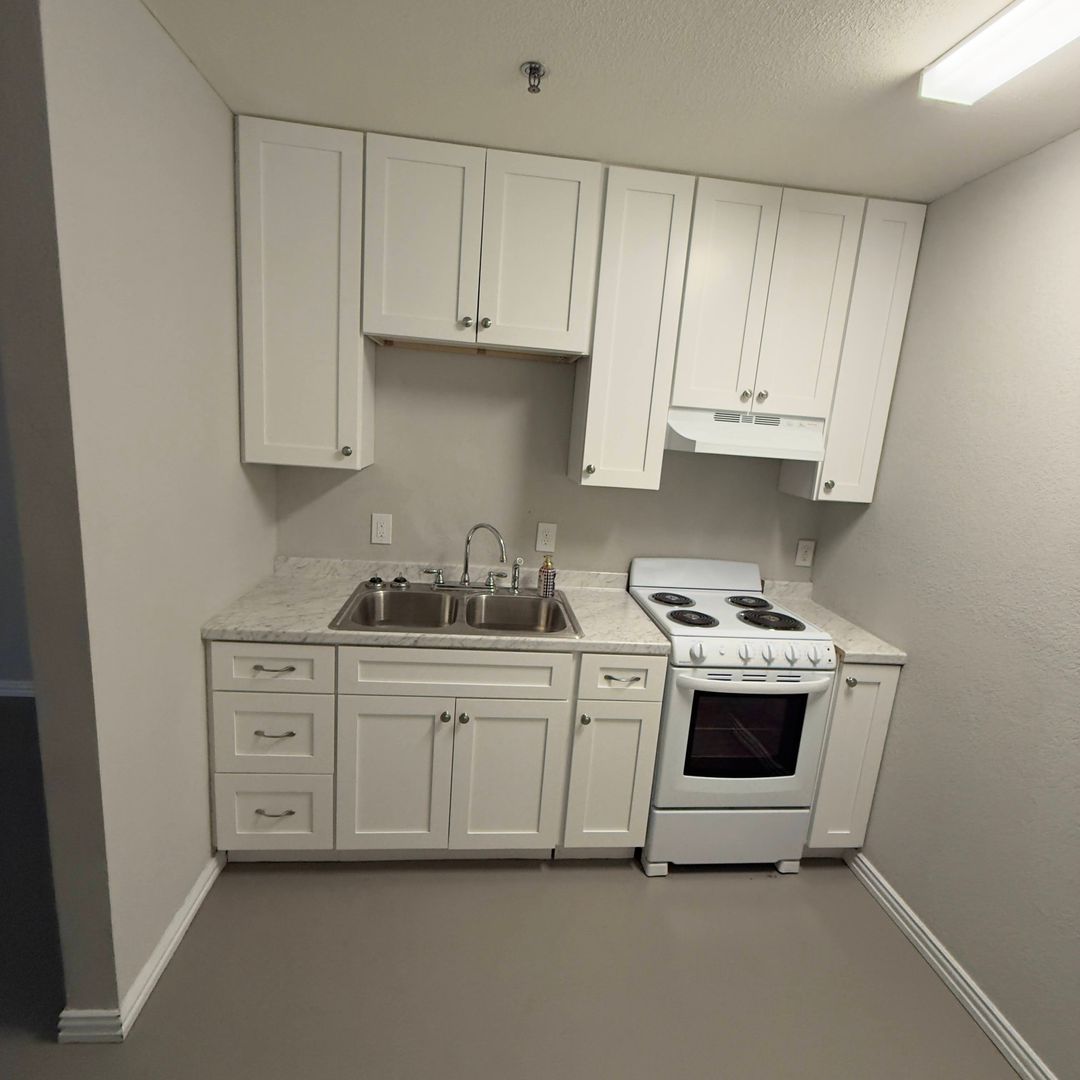 Waco Apartment: 105 N Lacy Drive