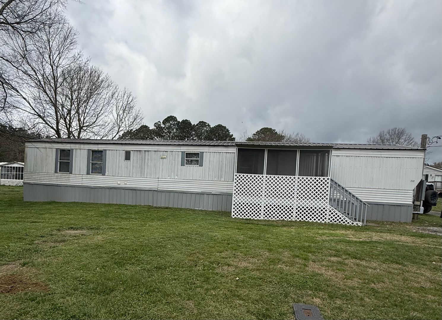 Old Fort House: 232 White Rd SE