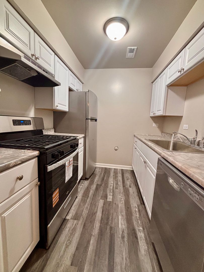 Gary Apartment: 1340 Washington St.
