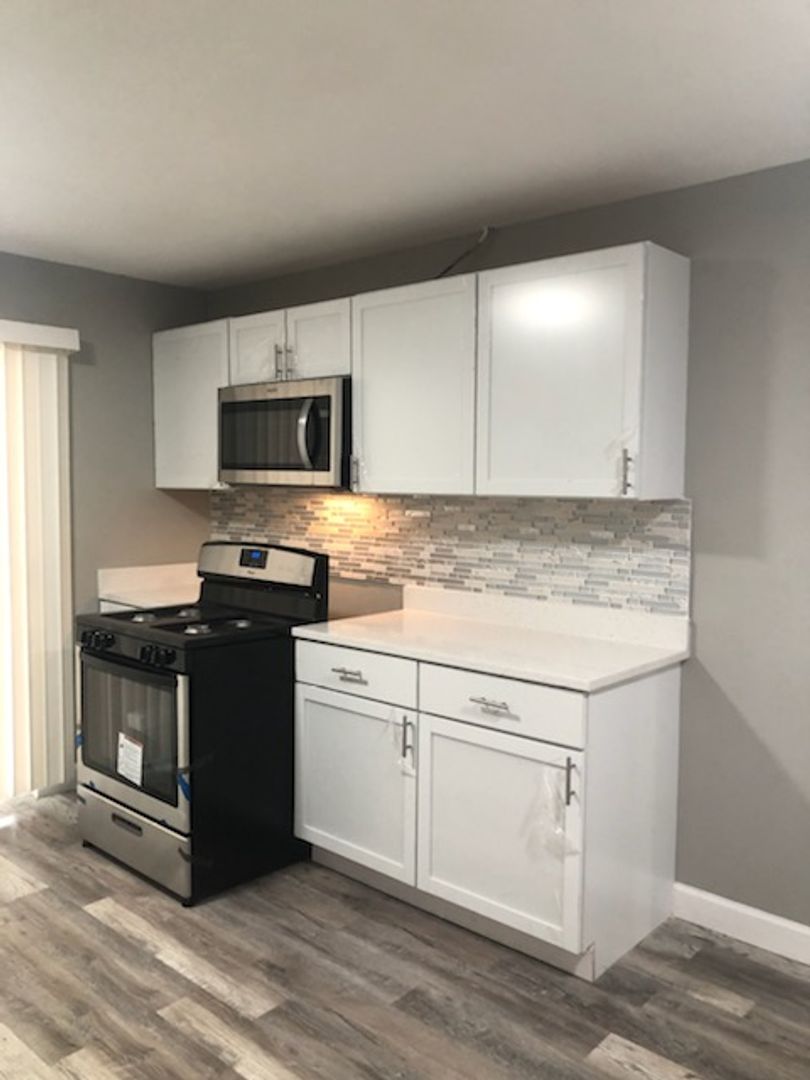 Gary House: 1301 Fayette Street