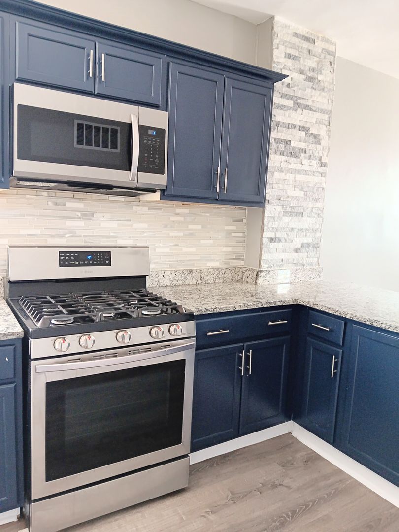East Chicago House: 3727 Guthrie Street