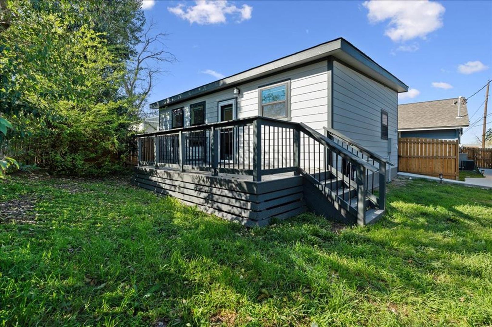 Austin Apartment: 1411 Fairfield Drive