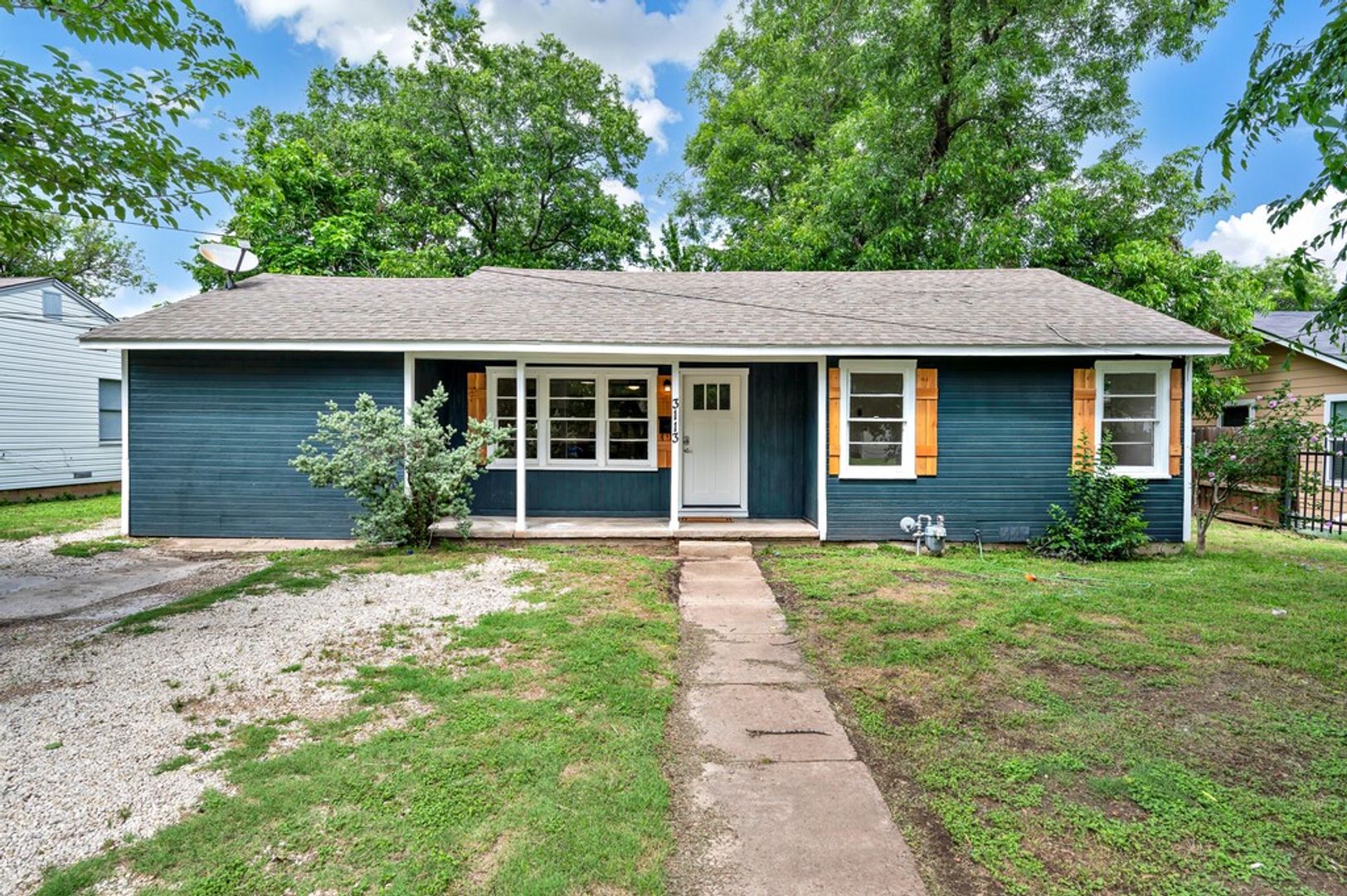 Waco House: 3113 N 25th