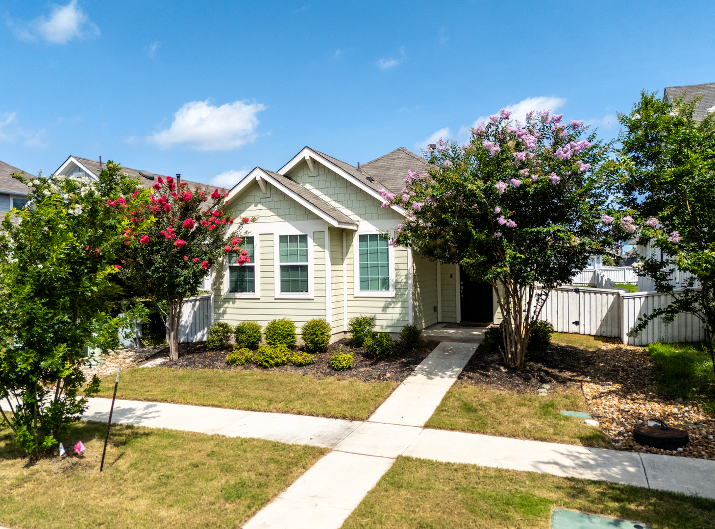 Kyle House: 125 Fabion Street