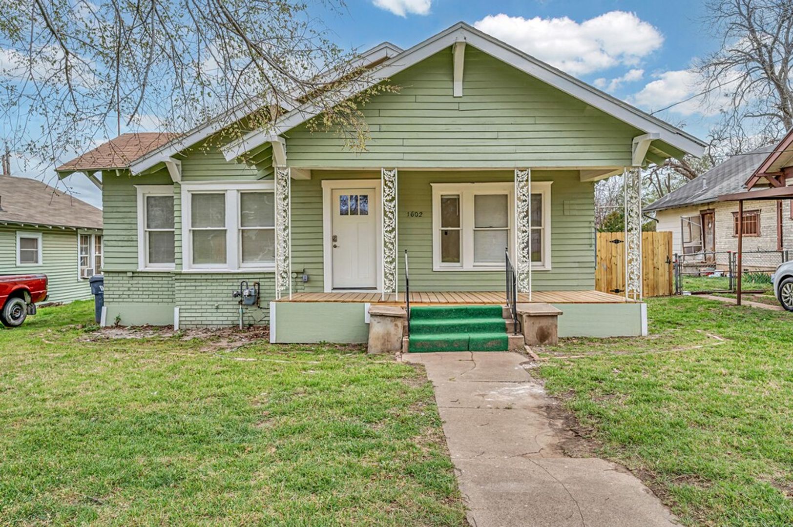 Waco House: 1602 Mitchell Ave