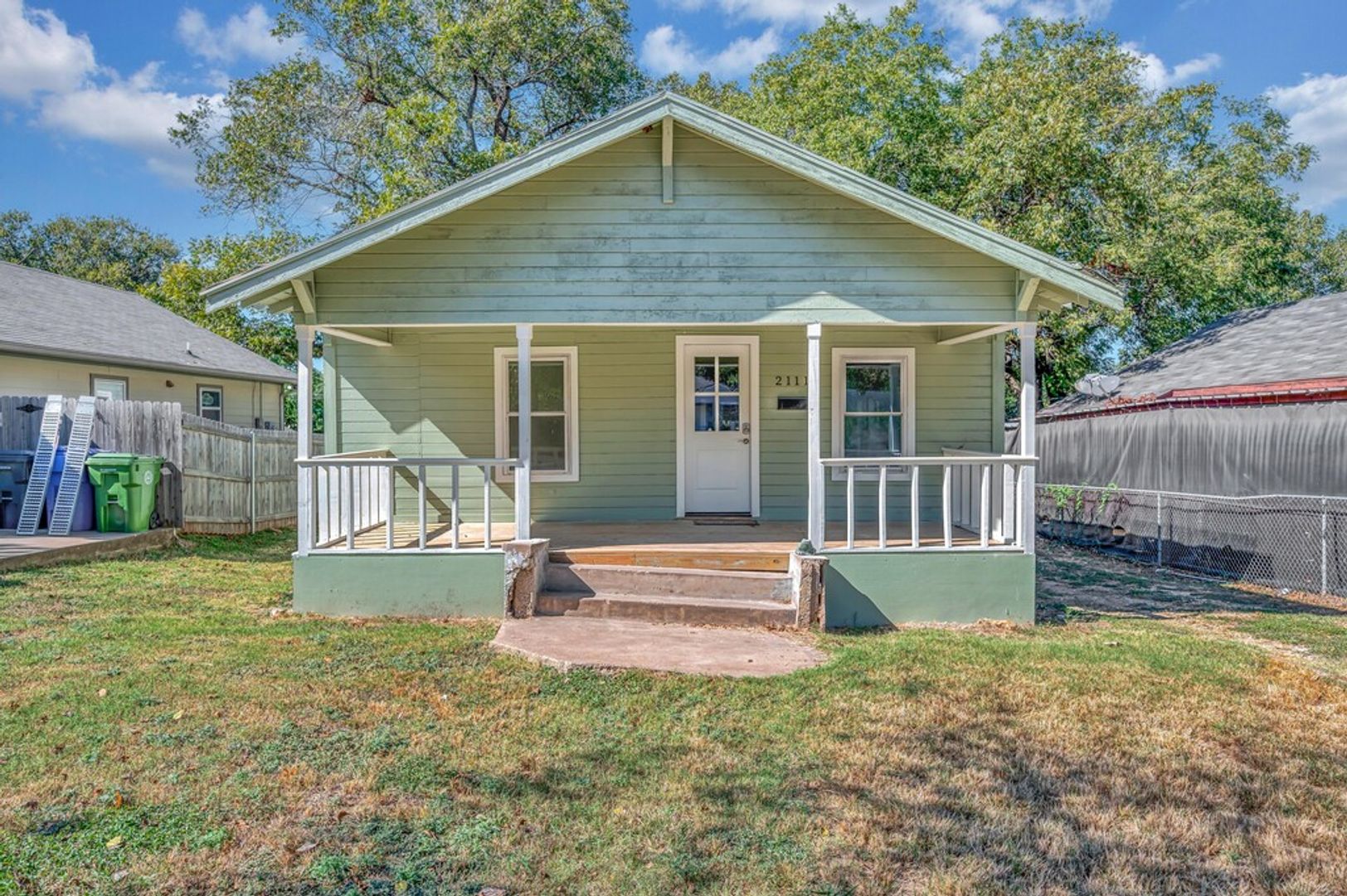 Waco House: 2111 Lasker Ave