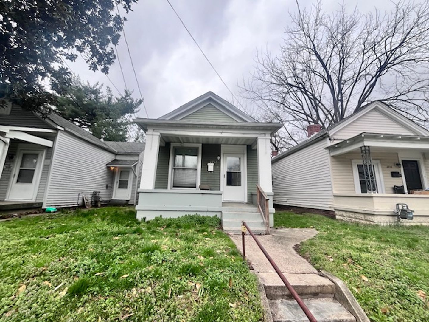 Louisville House: 2716 S. 6th St.