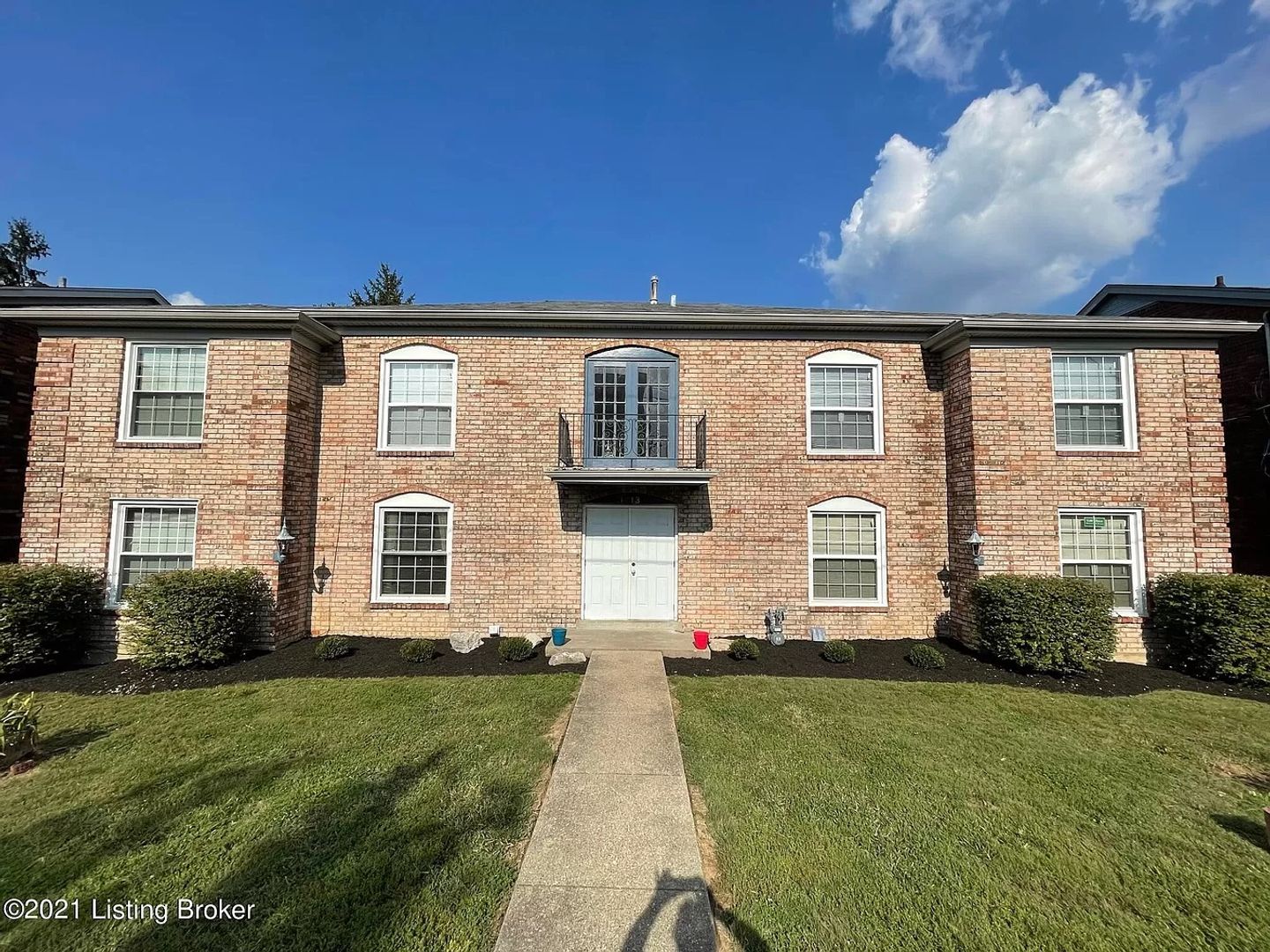 Louisville Apartment: 3213 Kemmons Dr