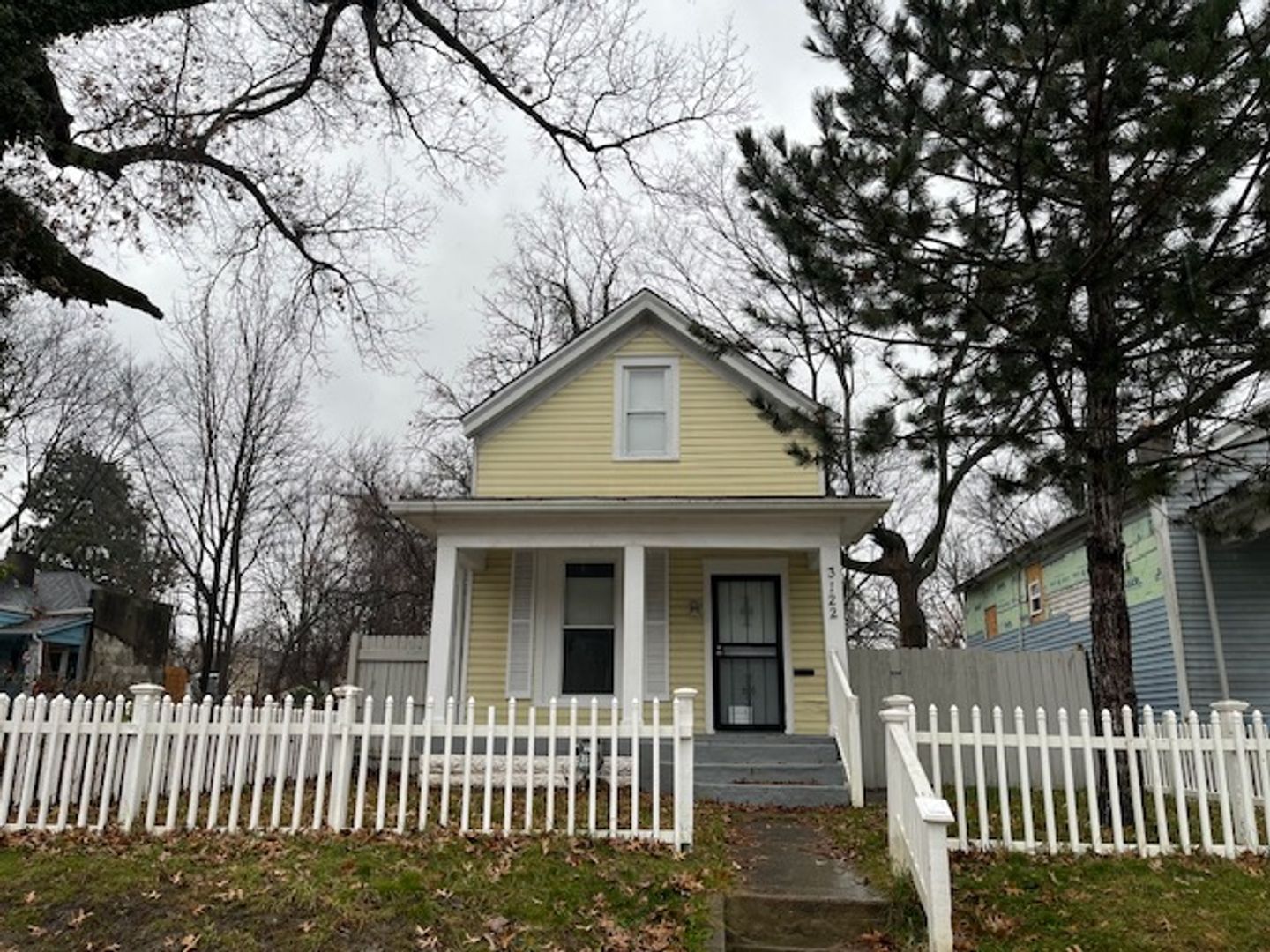Louisville House: 3122 W. Kentucky St.