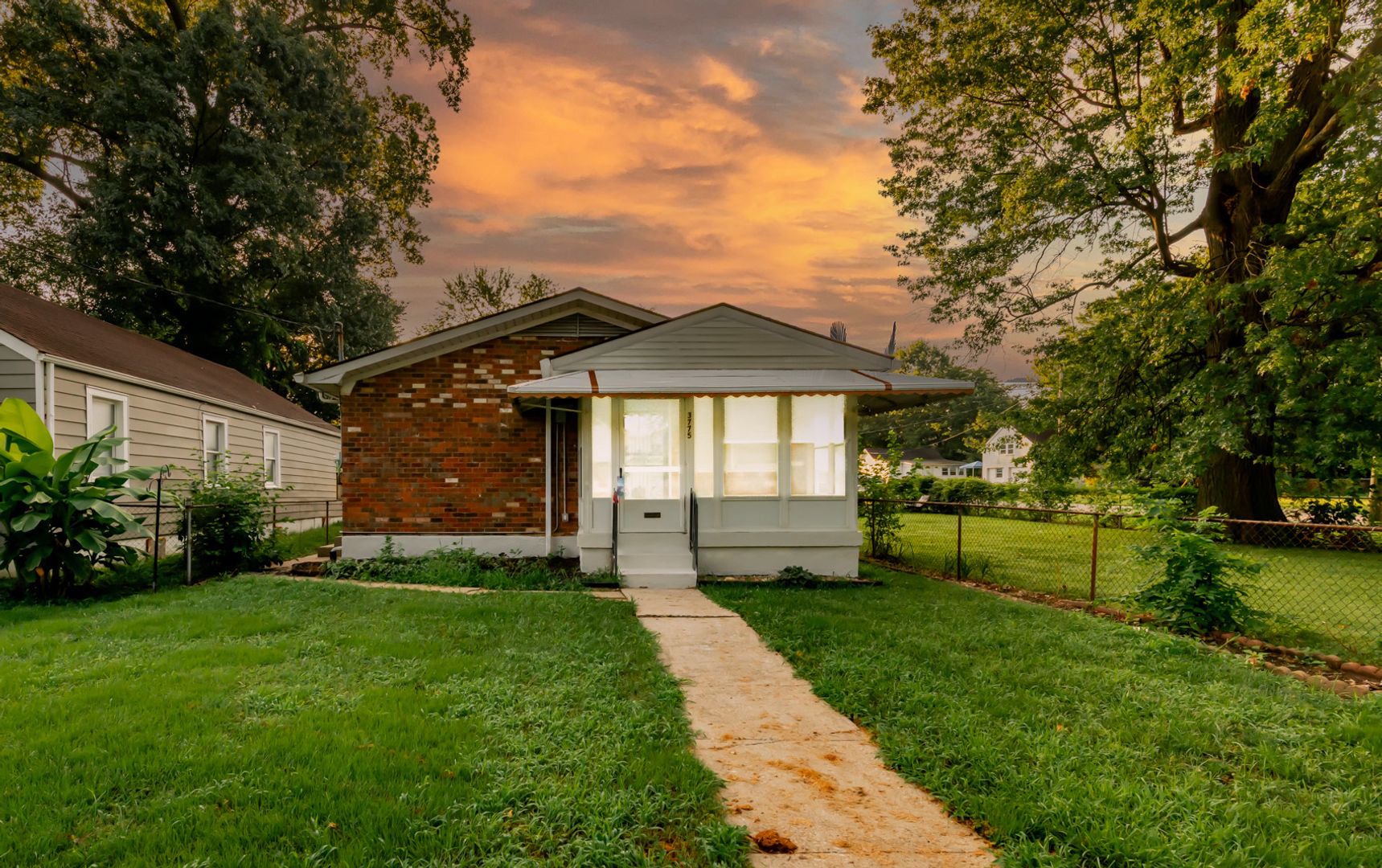 Louisville House: 3775 Wheeler Ave