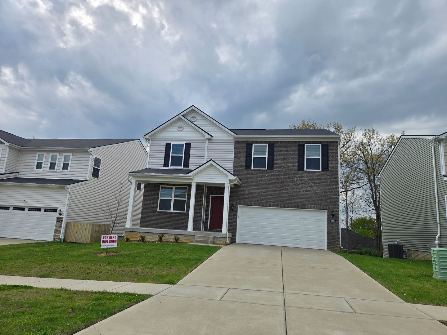 LaGrange House: 5000 White Pine Ln