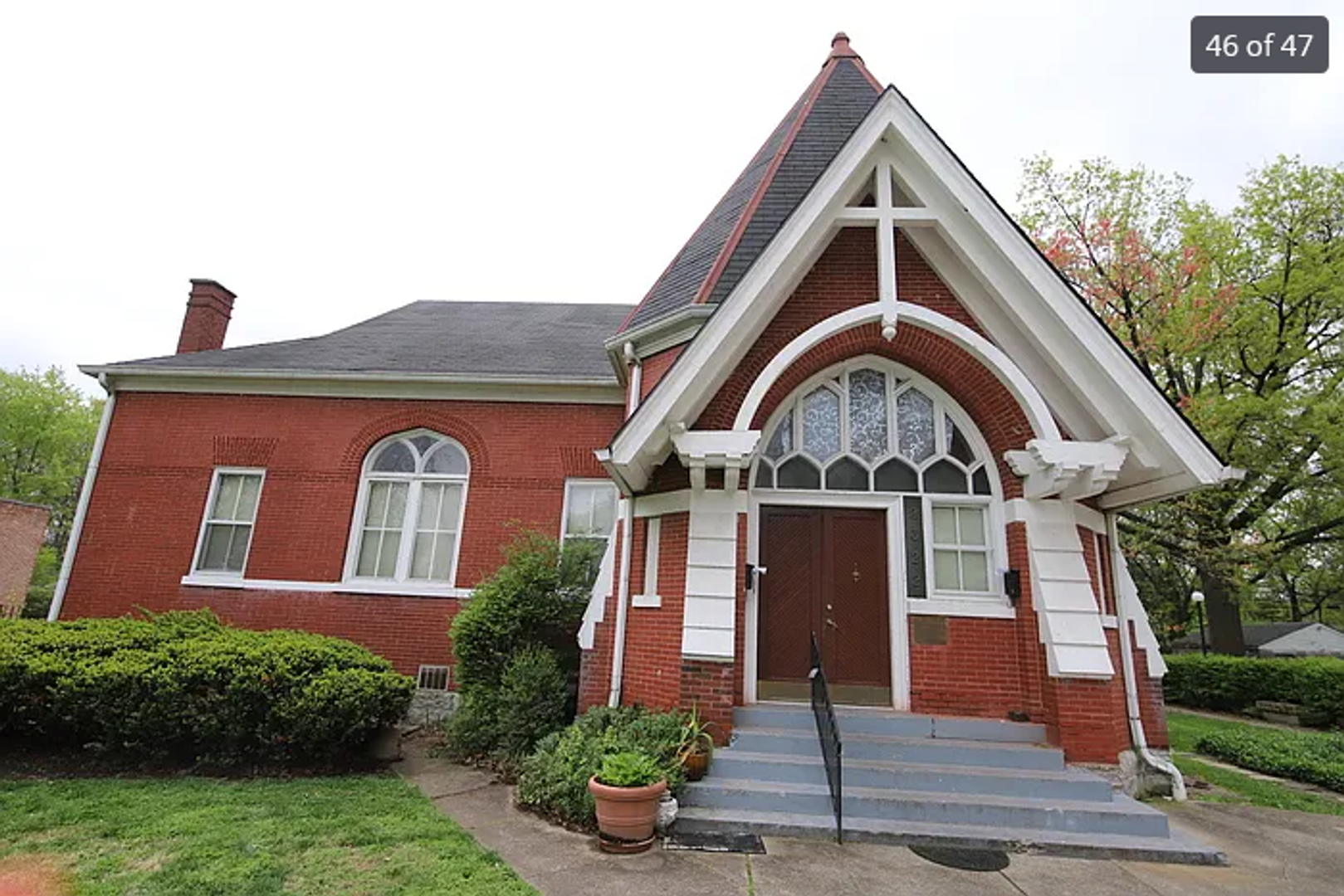 Louisville Apartment: 2322 W. Chestnut