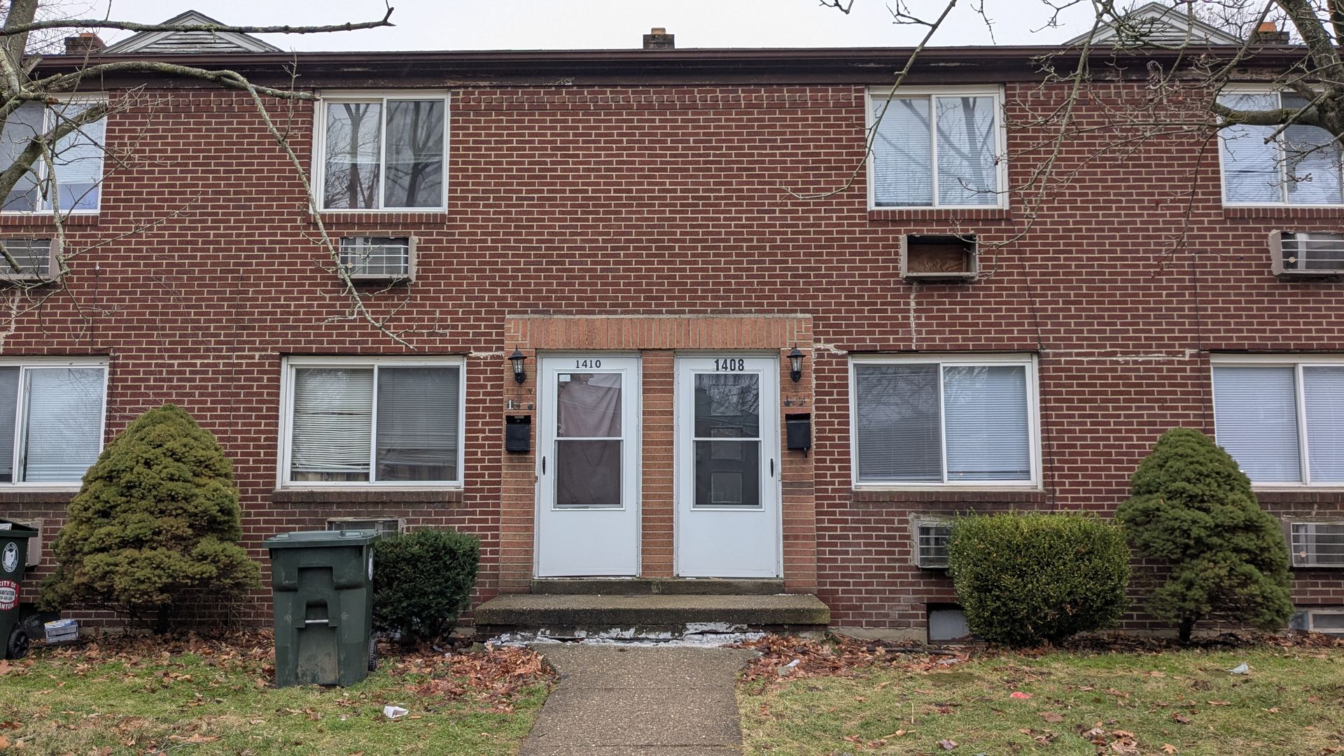 Canton Apartment: 1404 20th St NE