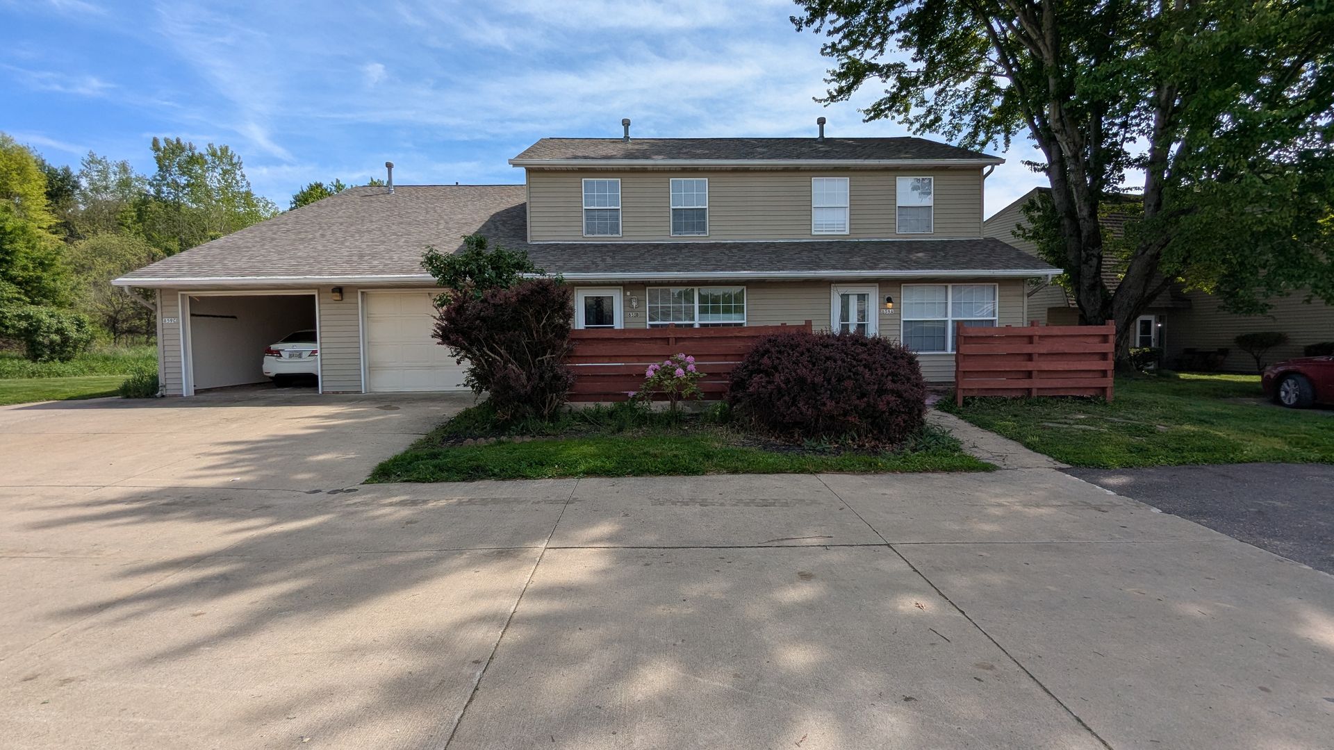 Bolivar Apartment: 859 Kerns Dr NE