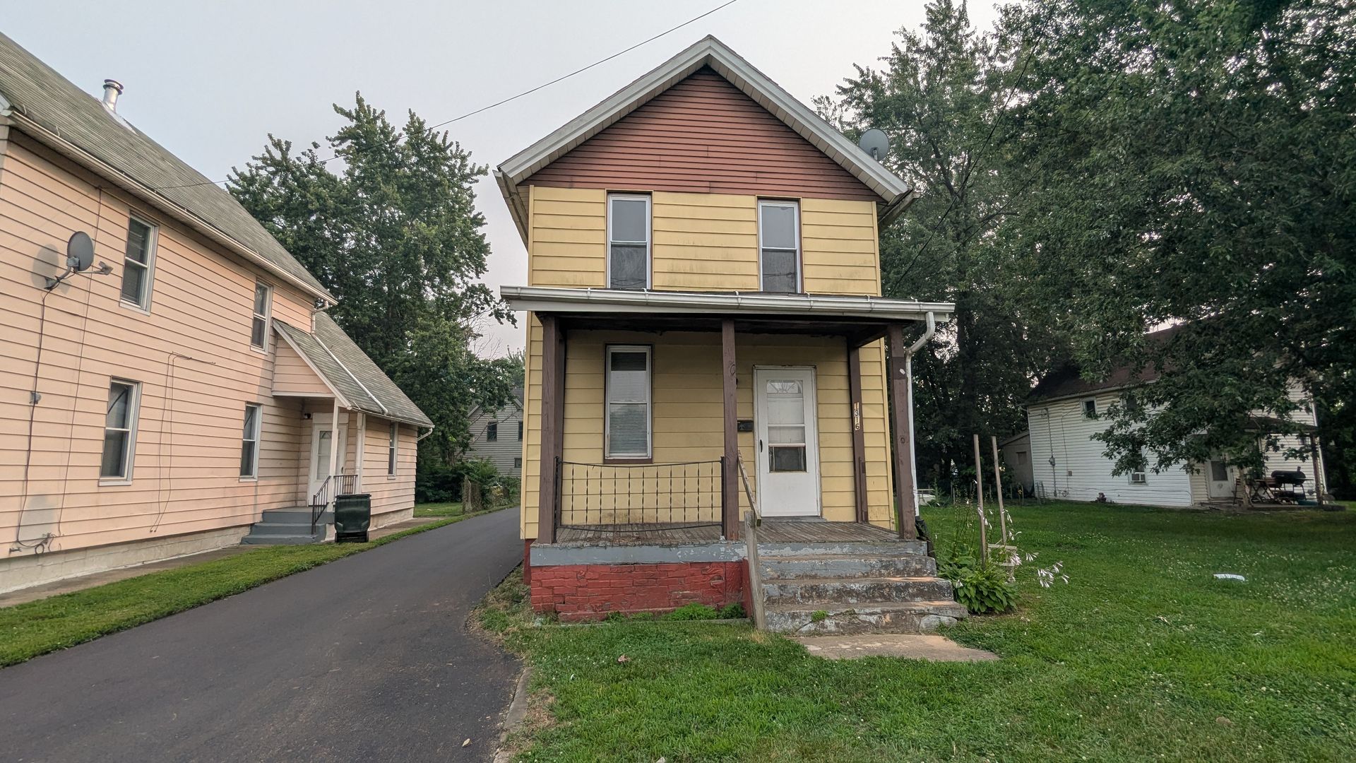 Canton House: 1316 4th St NE