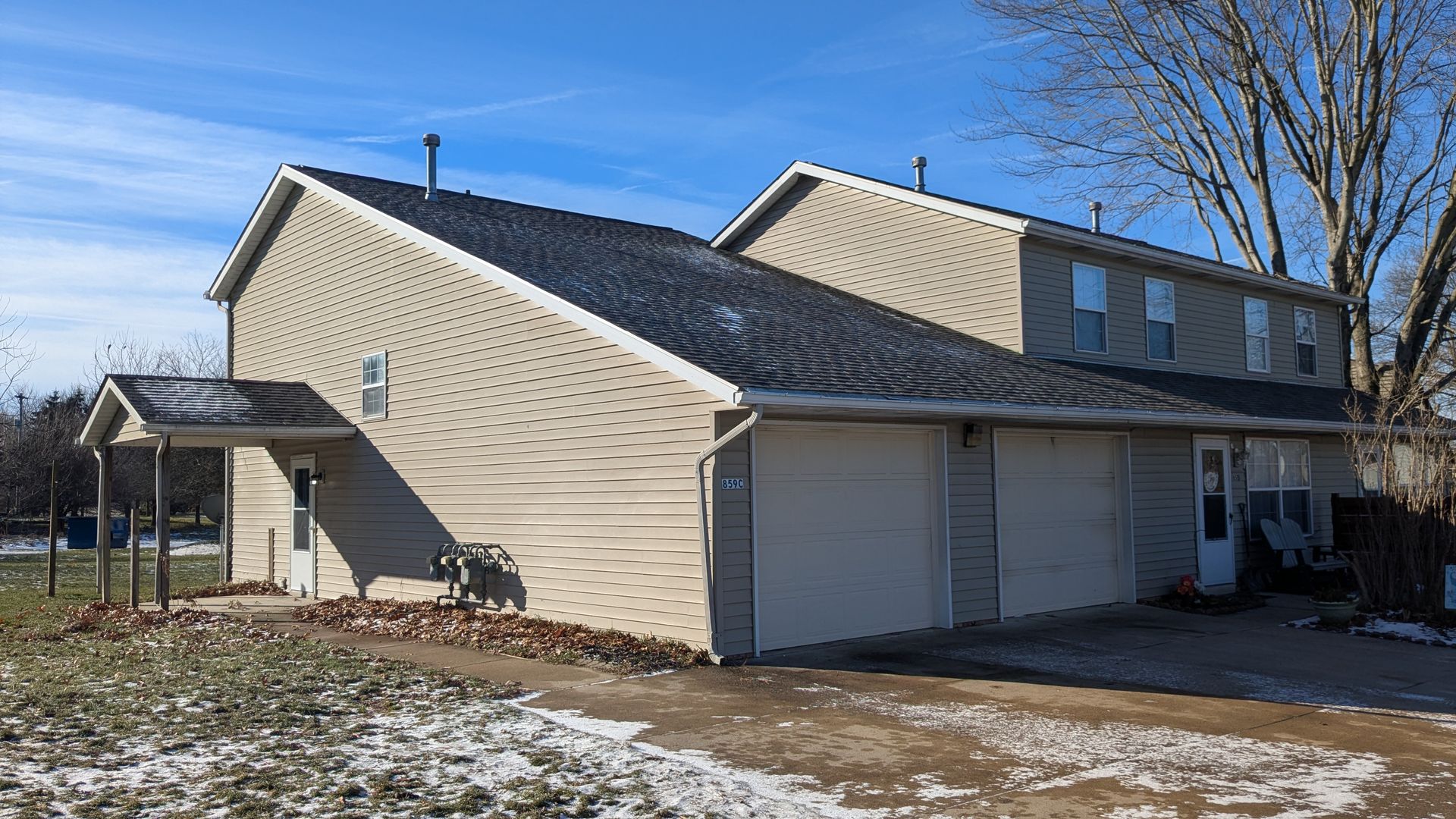 Bolivar Apartment: 859 Kerns Dr NE