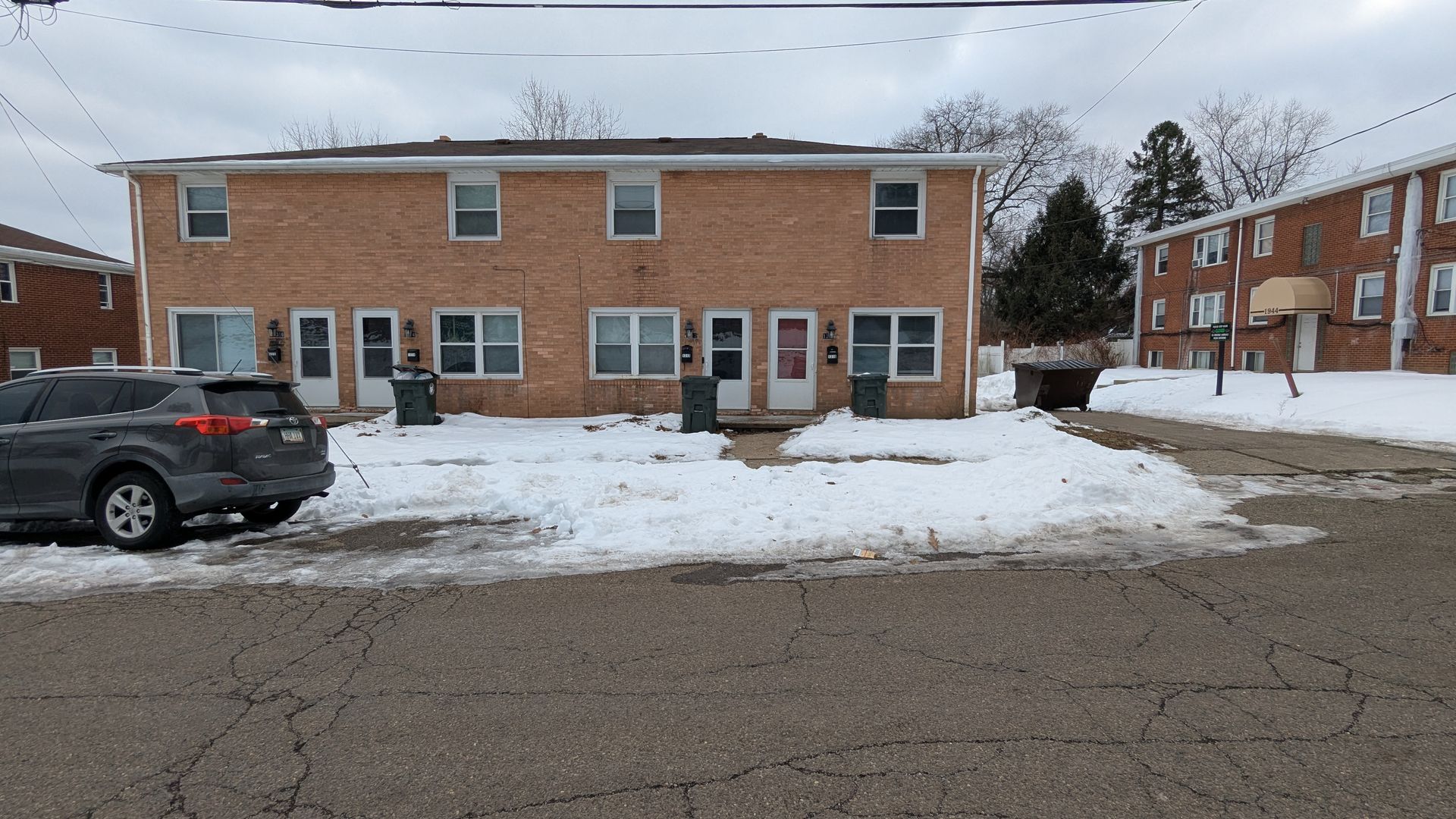 Canton Apartment: 1310 20th St NE