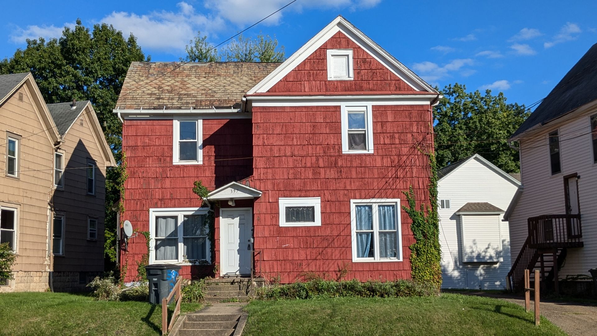 Akron Apartment: 397 Spicer St