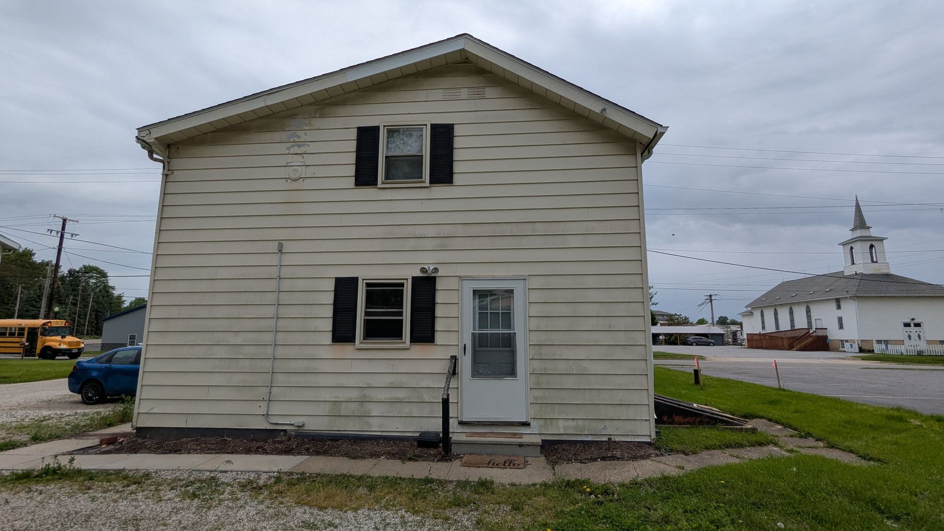 Hartville Apartment: 203 E Maple St