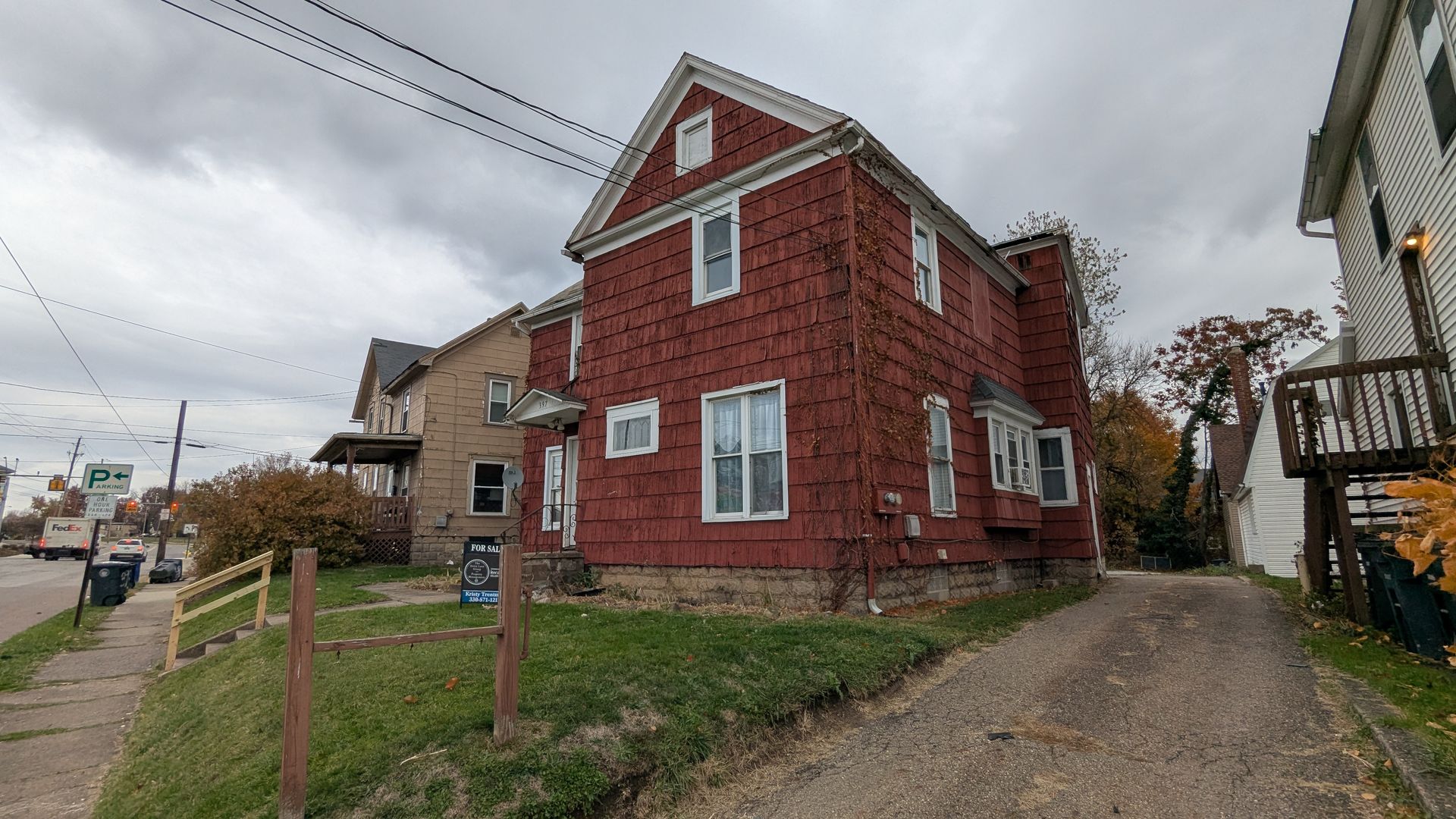 Akron Apartment: 397 Spicer St