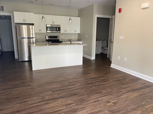 One bedroom unit