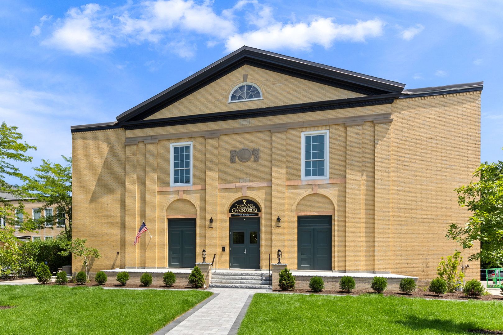 North Easton Apartment: 8 Lincoln Street