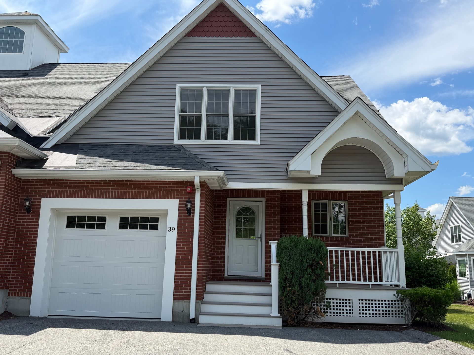 Foxborough Apartment: 39 Dexter Road