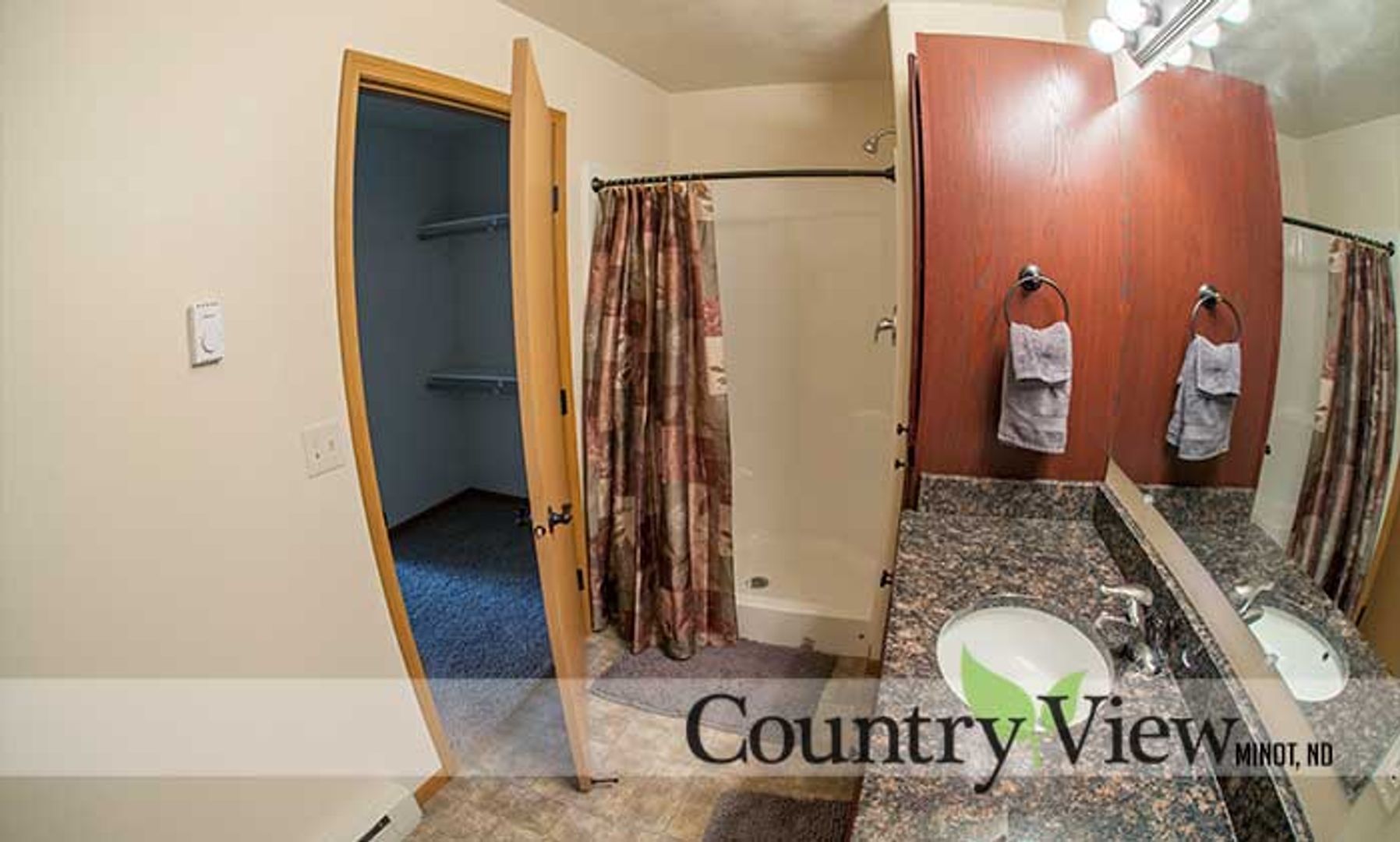Minot Apartment: 1204 16th Ave SE