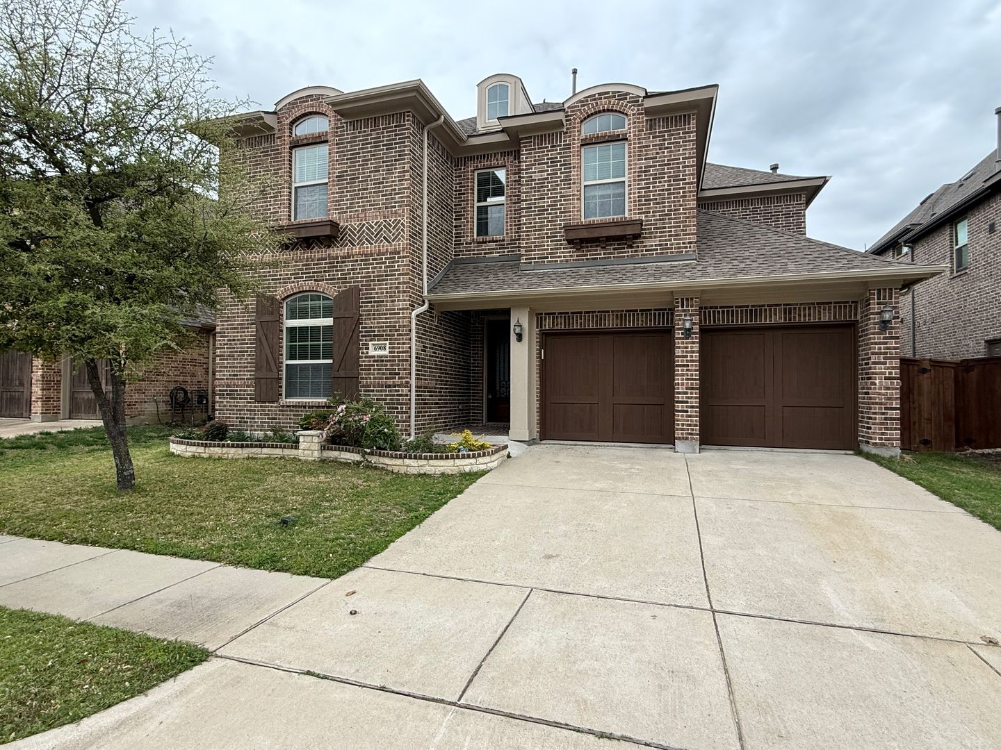 Mckinney House: 6908 Badlands Drive