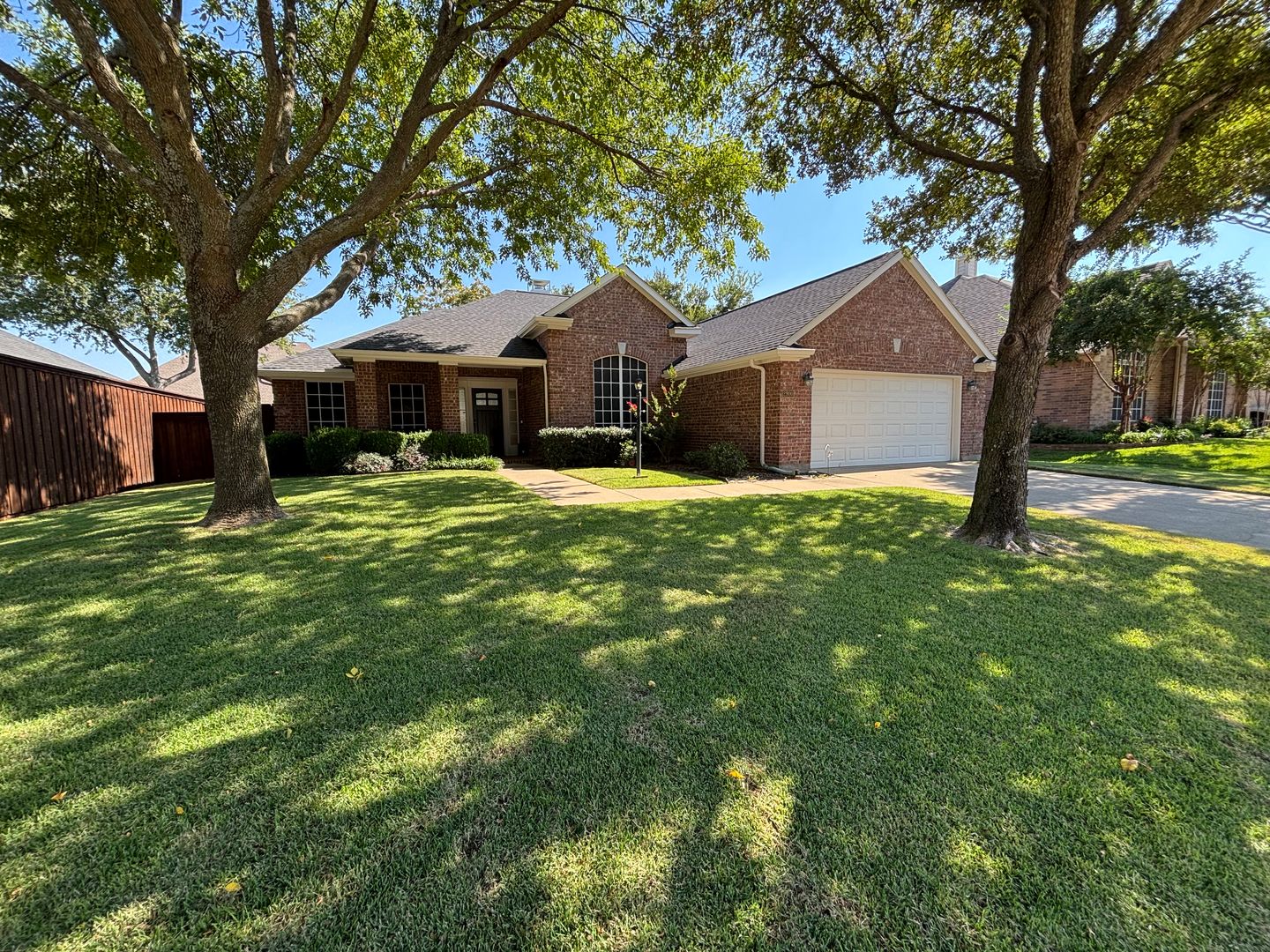 Flower Mound House: 2900 Stanford Dr