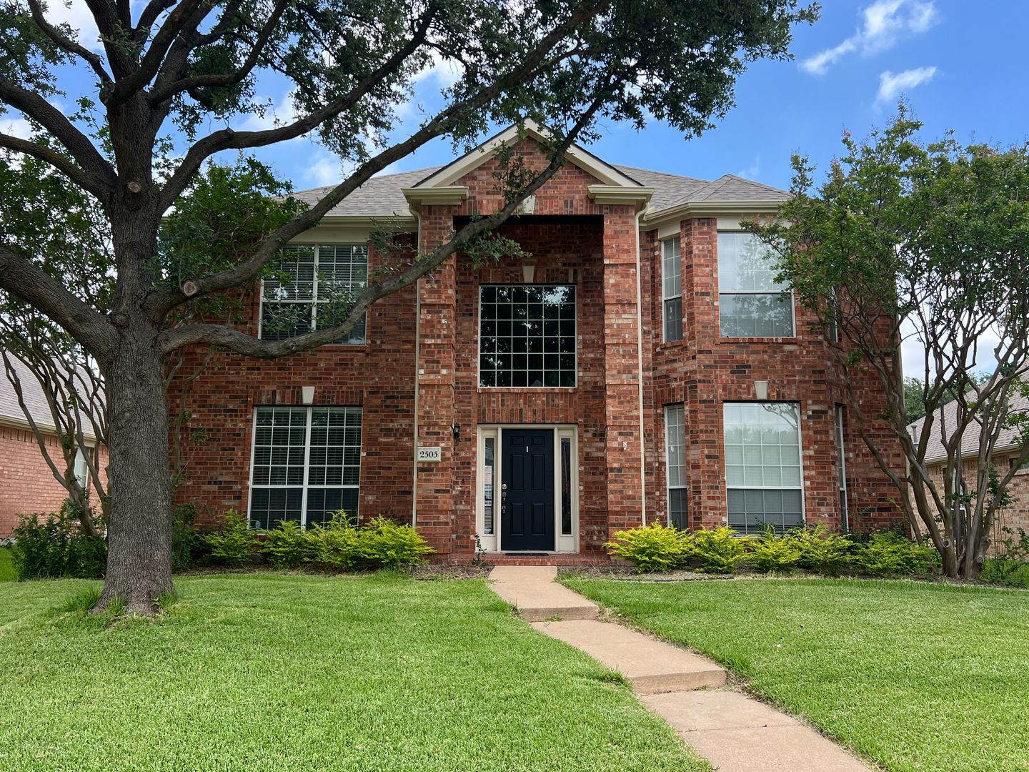 Plano House: 2505 Hunters Run Drive