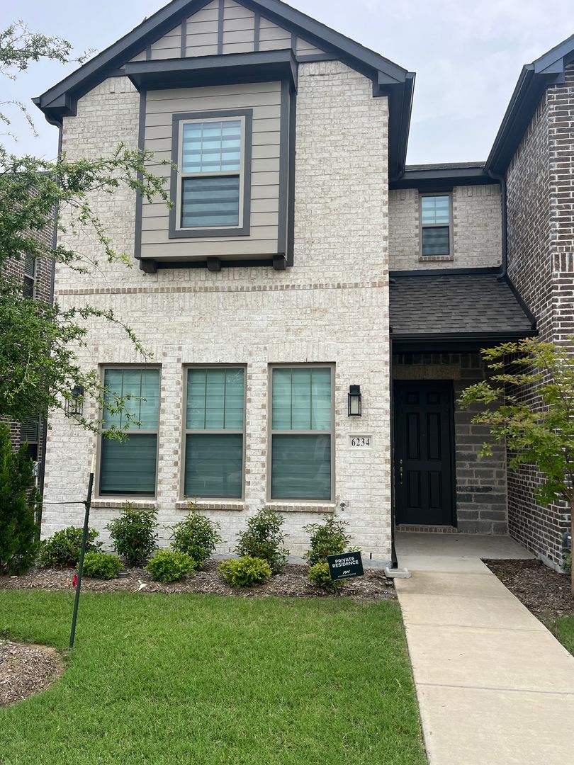 Sachse Townhome: 6234 Baritone Court