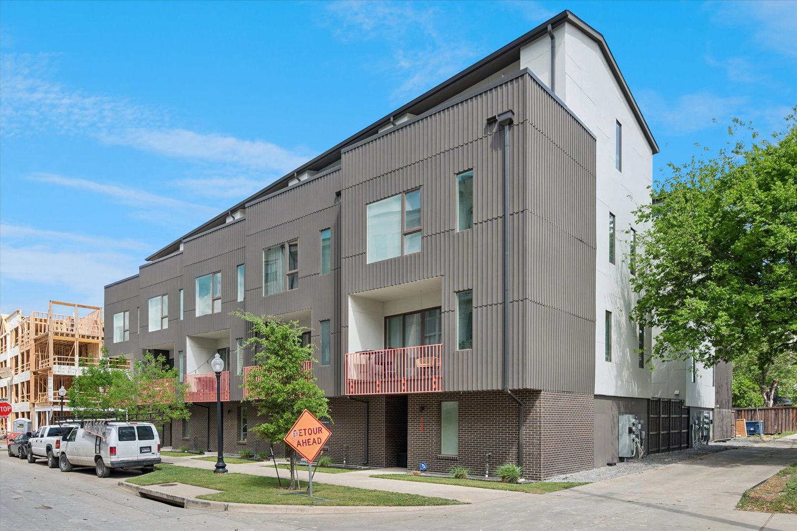 Dallas House: 236 Melba Street