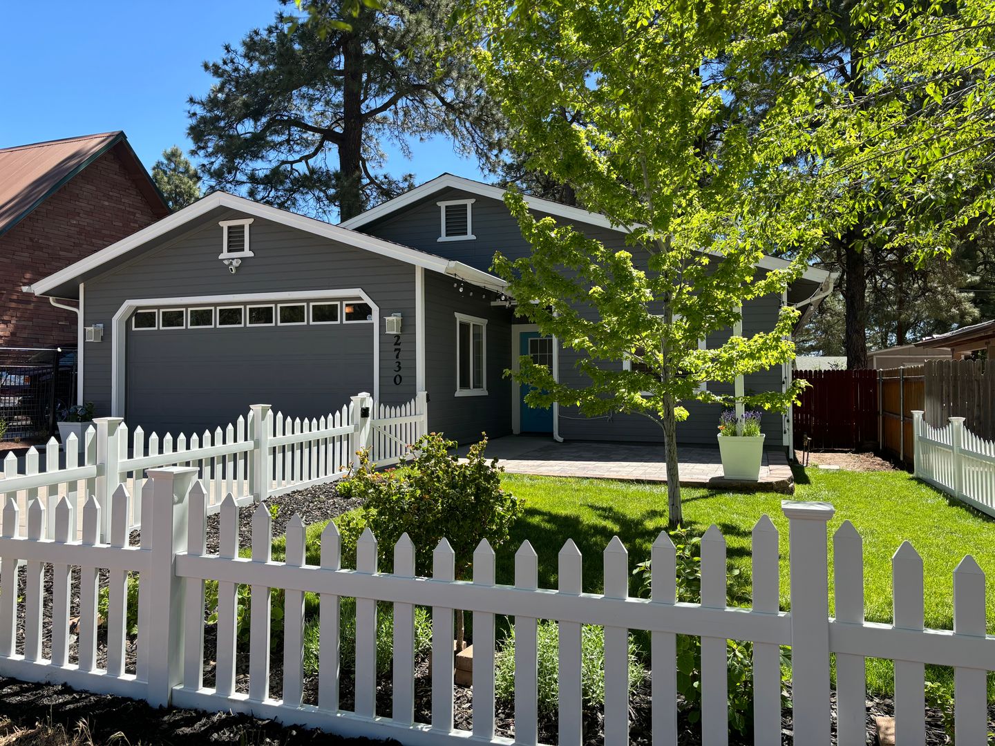 Flagstaff House: 2730 N Ellen St