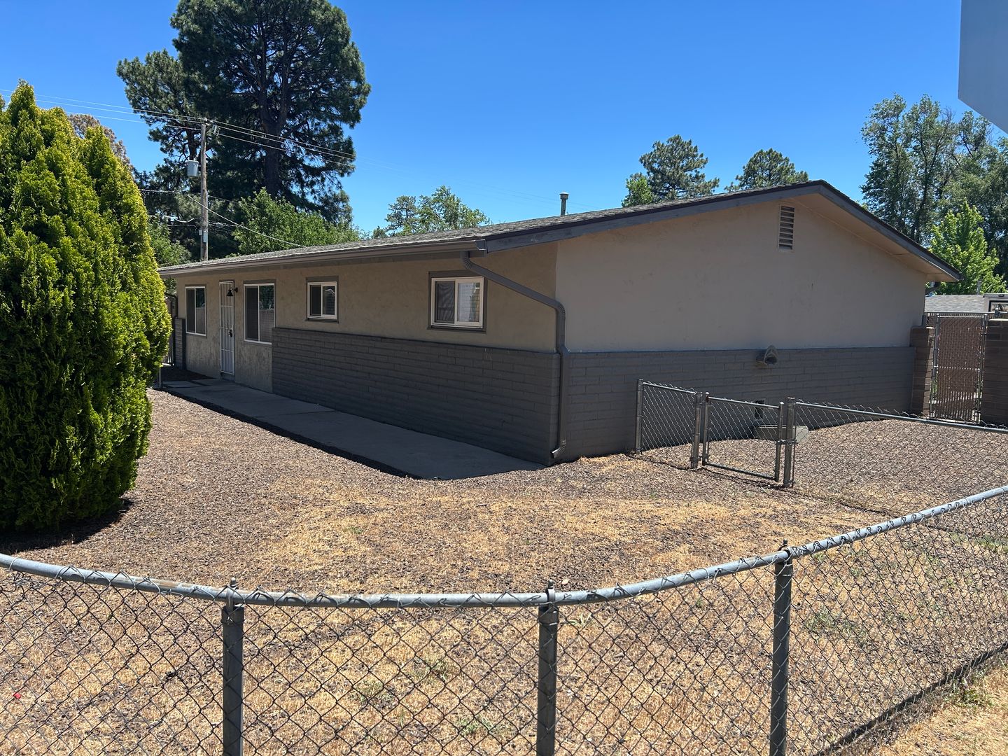 Flagstaff House: 2405 E Dortha Ave
