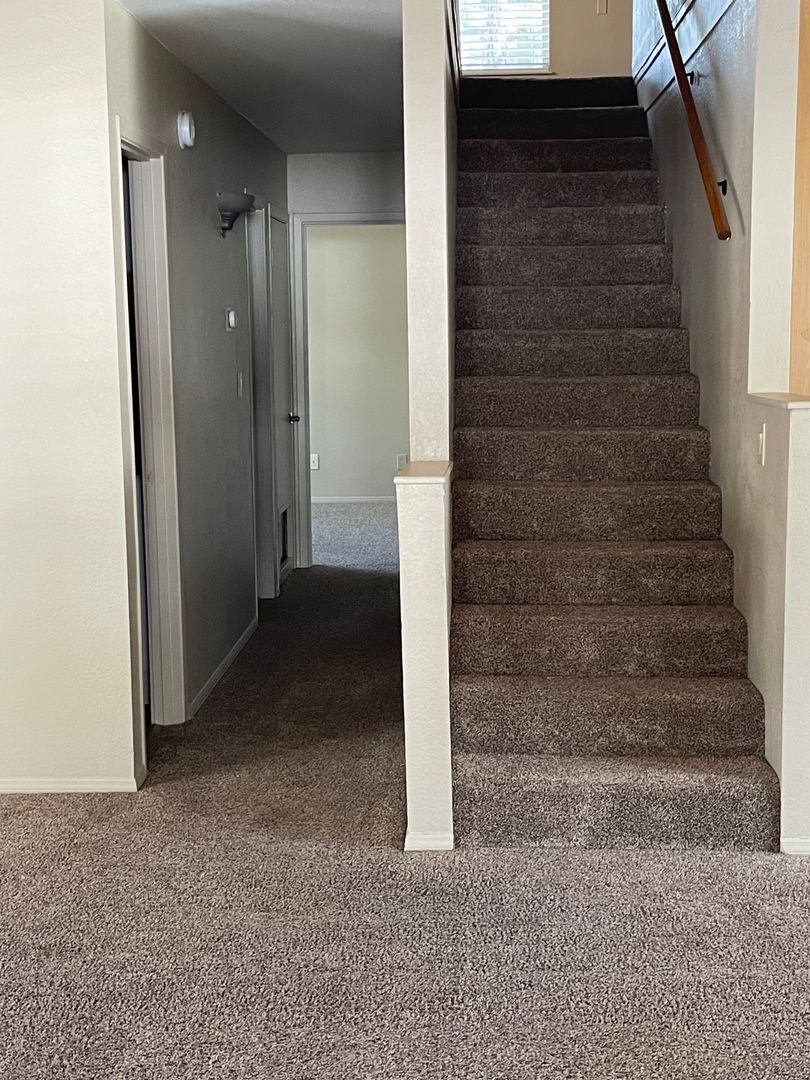 Munds Park House: 17185 N Trailwinds Place