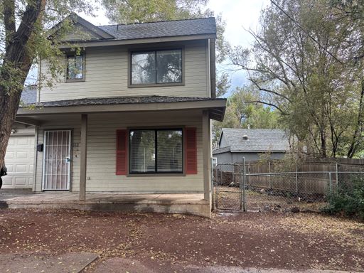 112 E. Benton – photo 1