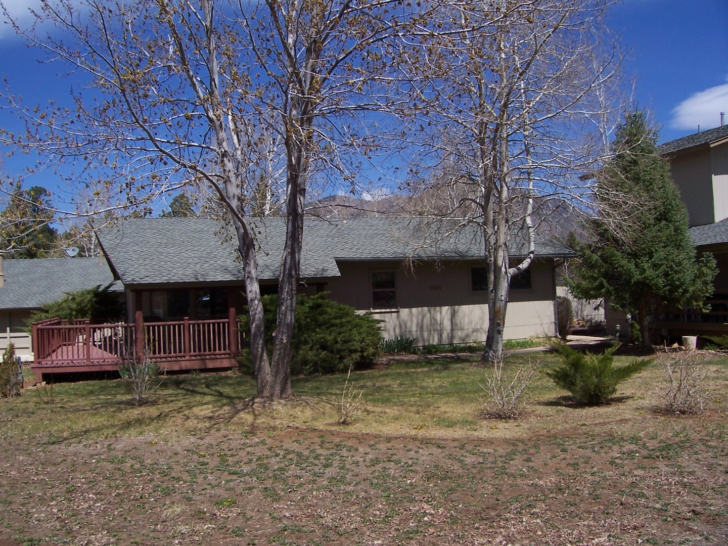 FLAGSTAFF House: 2031 N COUNTRY CLUB DR
