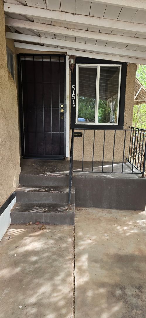 Winslow Apartment: 515 W Maple Unit