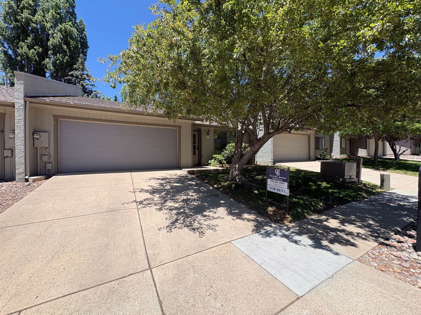 FLAGSTAFF House: 1721 N. Fairway Dr