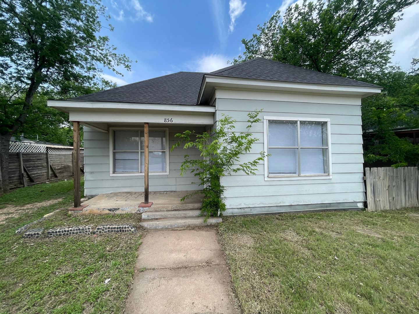 Abilene House: 856 Mulberry