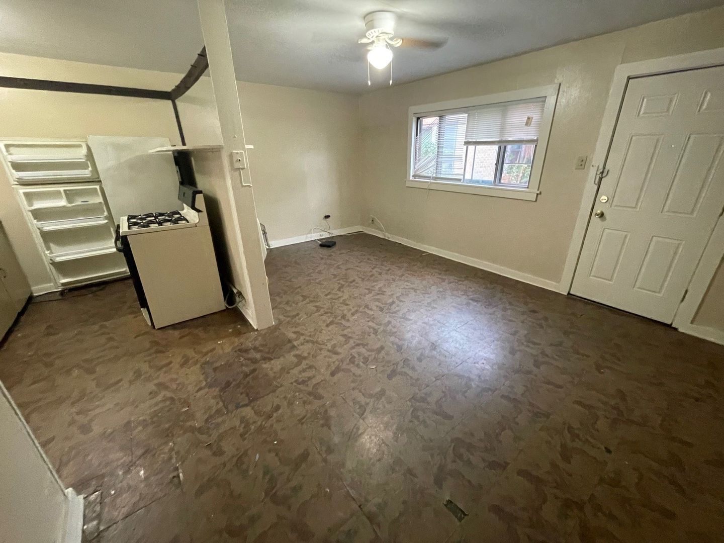 Abilene House: 609 A EN 16th