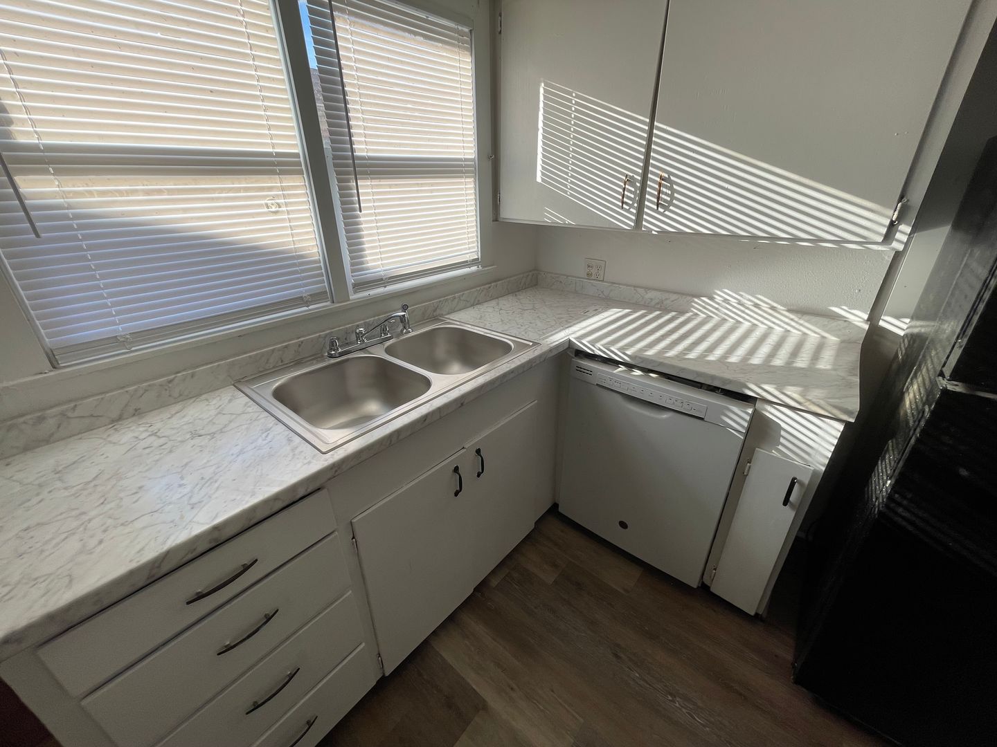 Abilene House: 1749 N 11th St.