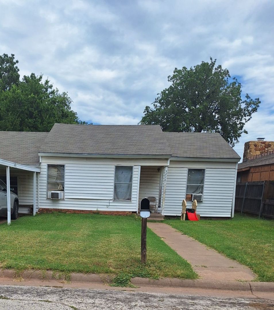 Abilene House: 3226 South 4th
