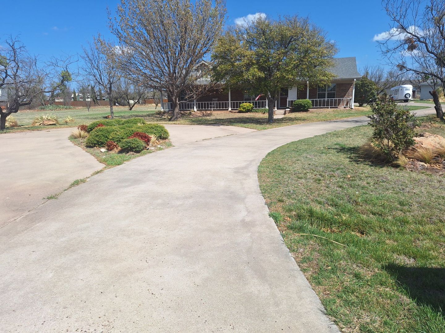 Abilene House: 289 Pack Saddle Pass